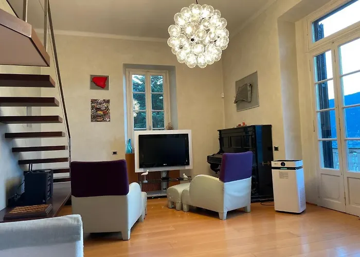 Ines Διαμέρισμα Faggeto Lario